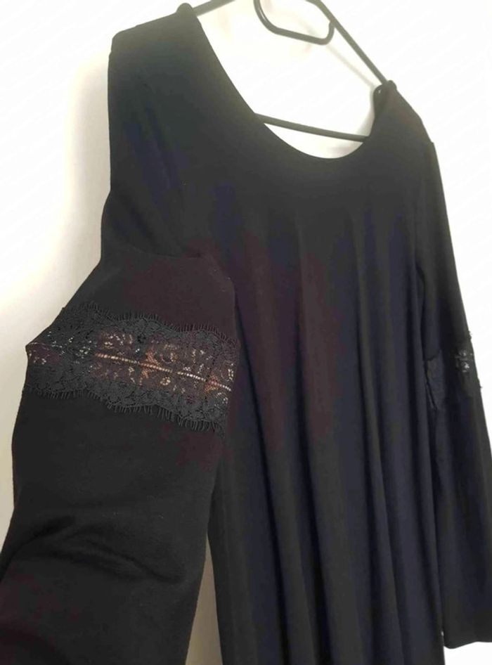 Robe noir bershka taille 38 - photo numéro 4
