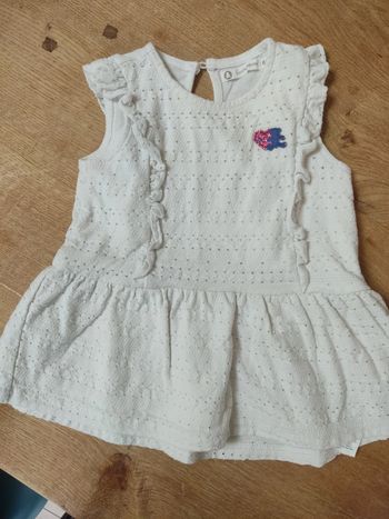 Élégante petite robe blanche lulu castagnette