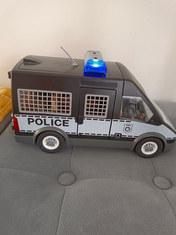 Camion de police playmobil