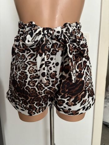 Short léopard neuf