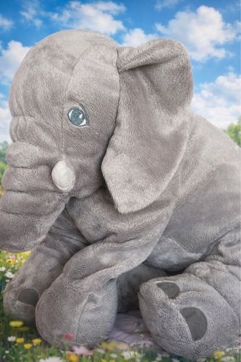 Grand éléphant IKEA