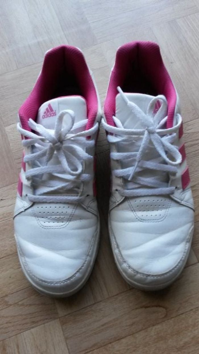 Baskets Adidas en 39 1/3