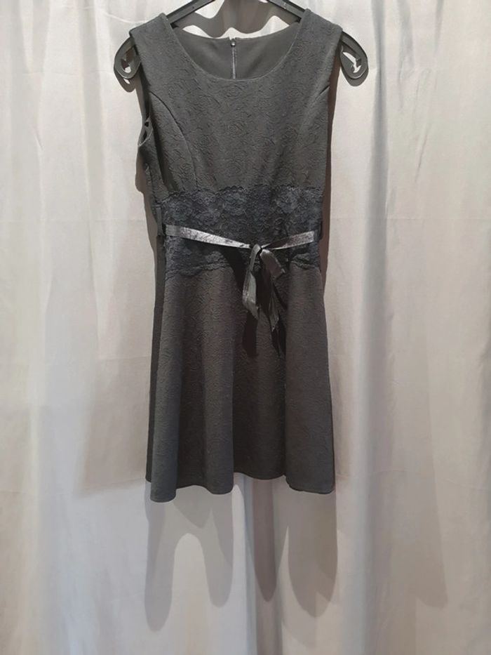 Robe noir