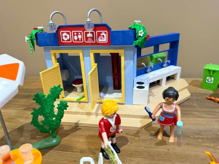 70087 - Playmobil Family Fun - Grand camping - photo numéro 4