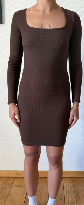 Robe côtelé manche longue Zara marron taille M