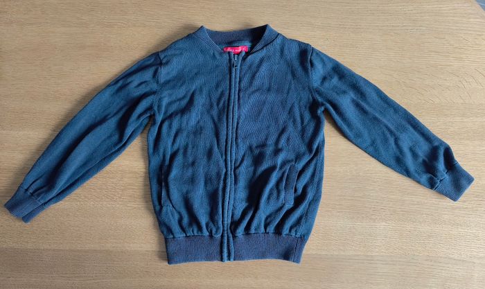 🦎 Lot de 2 gilets zippés avec poches - Tissaìa - 8 ans 🦎 - photo numéro 4