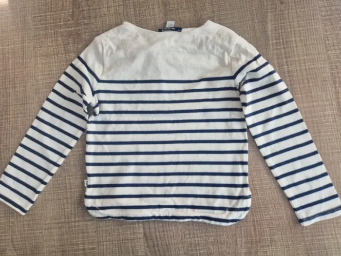 T shirt marinière épais Okaïdi 5 ans en parfait état - photo numéro 5