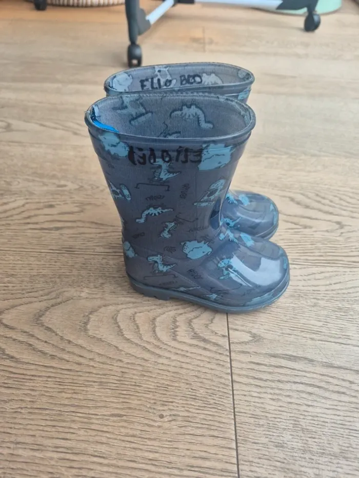 Botte de pluie dinosaure
