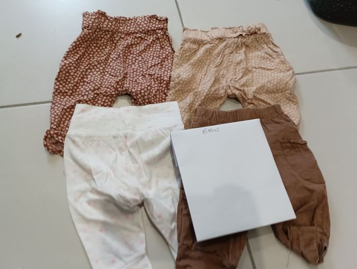 Lot de vêtements taille 6 mois fille