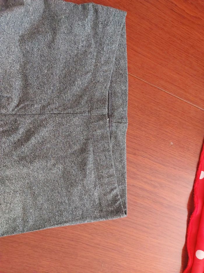 Leggins gris - photo numéro 3