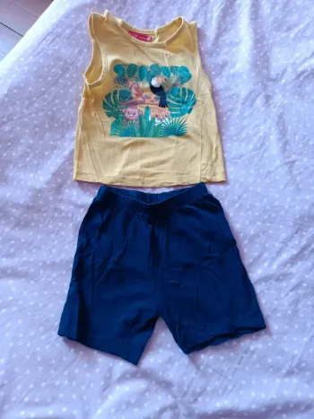 Ensemble short + débardeur 5 ans