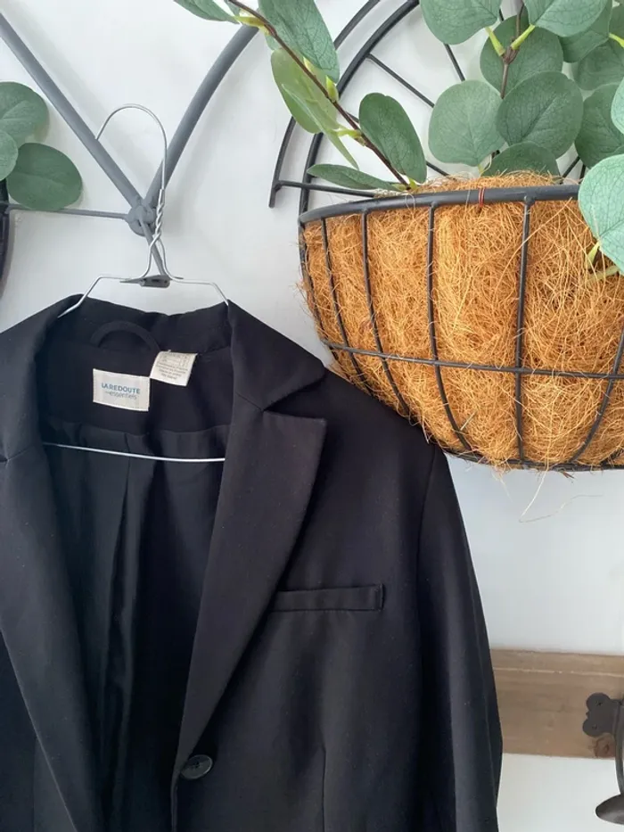 Blazer noir cintré Taille 40 - photo numéro 3