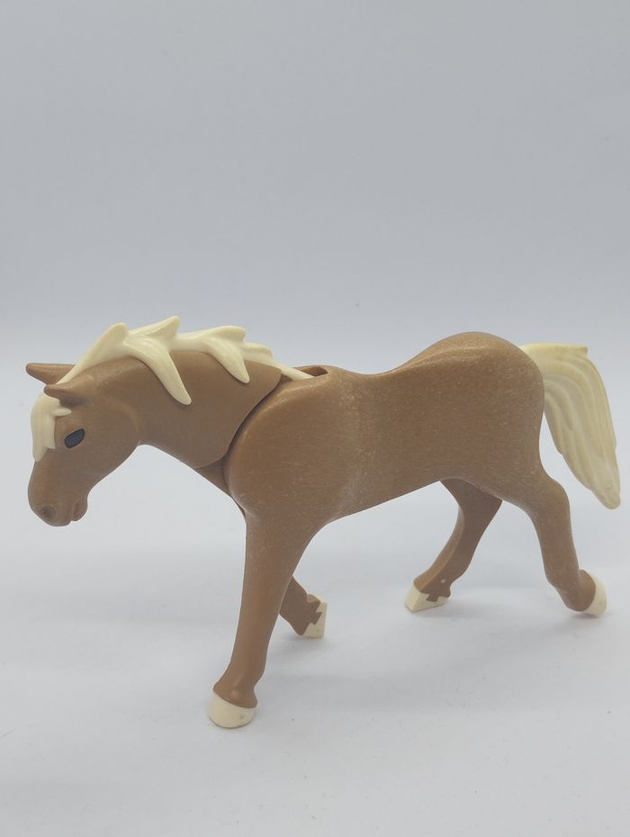 Playmobil cheval beige en mouvement - photo numéro 2