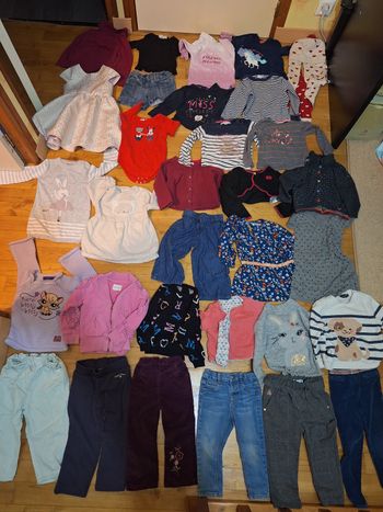 Lot vêtements fille 2 ans 