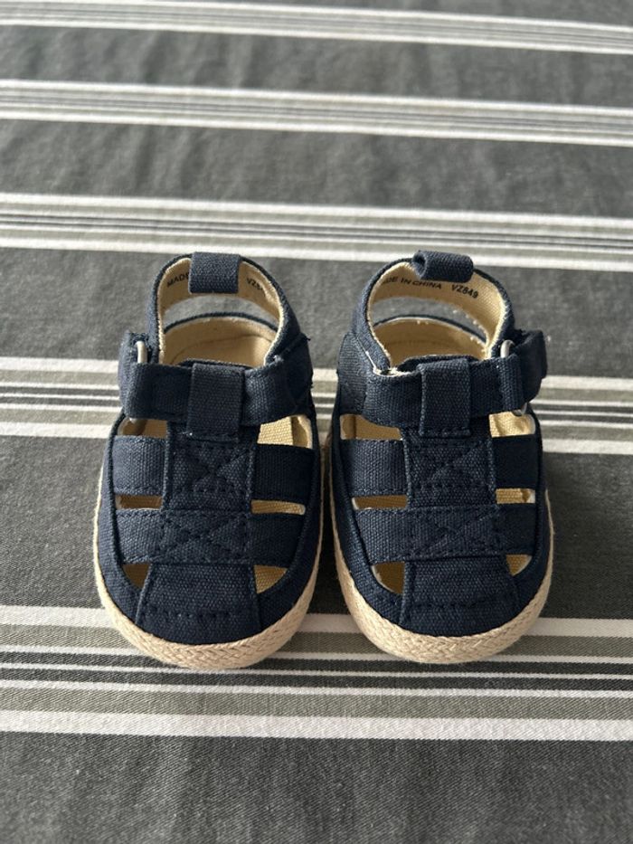 Chaussures kiabi 3/6 mois - photo numéro 2