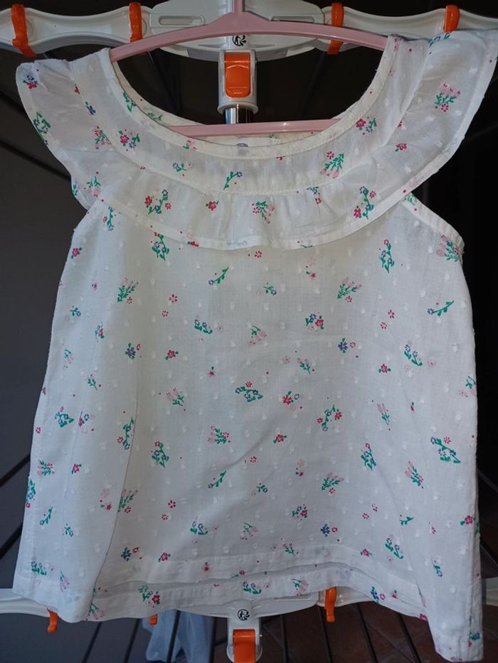 Blouse blanche à petites fleurs 3 ans - photo numéro 2