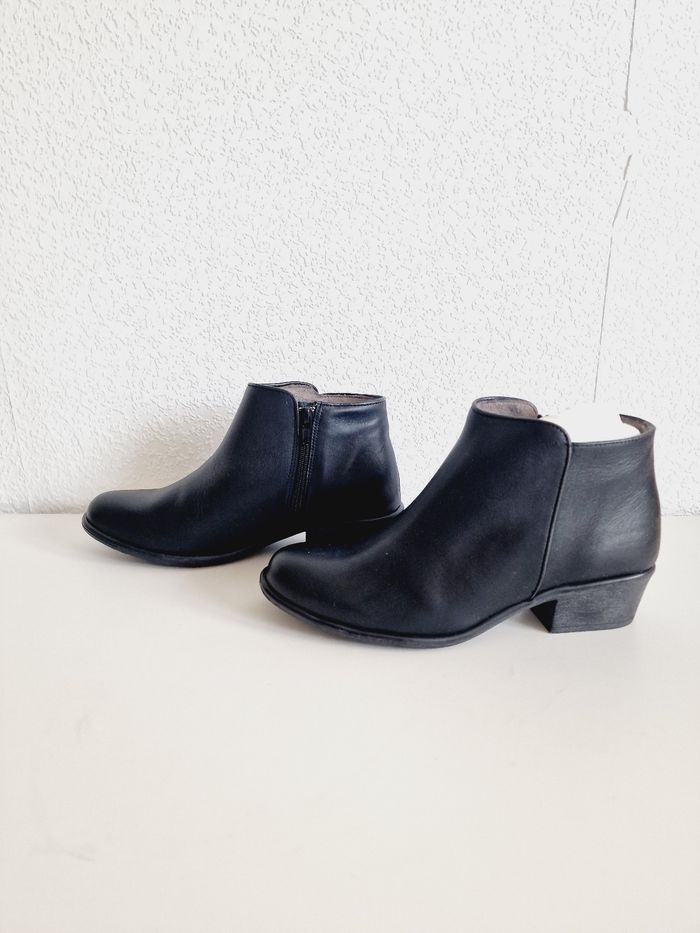 Maria Barcelo - Bottillons plats en cuir - 38 - Neuf avec étiquette - photo numéro 4