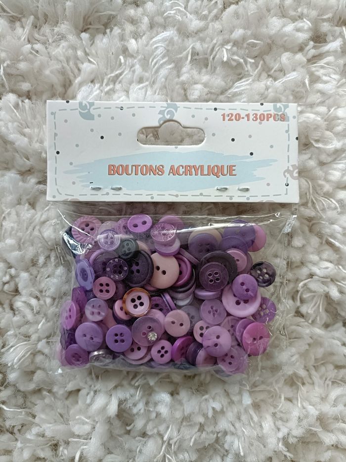 Environ 360 boutons acrylique - photo numéro 4