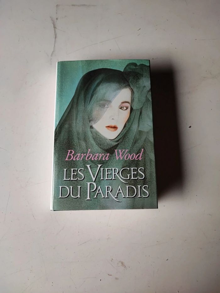 Livre les vierges du paradis