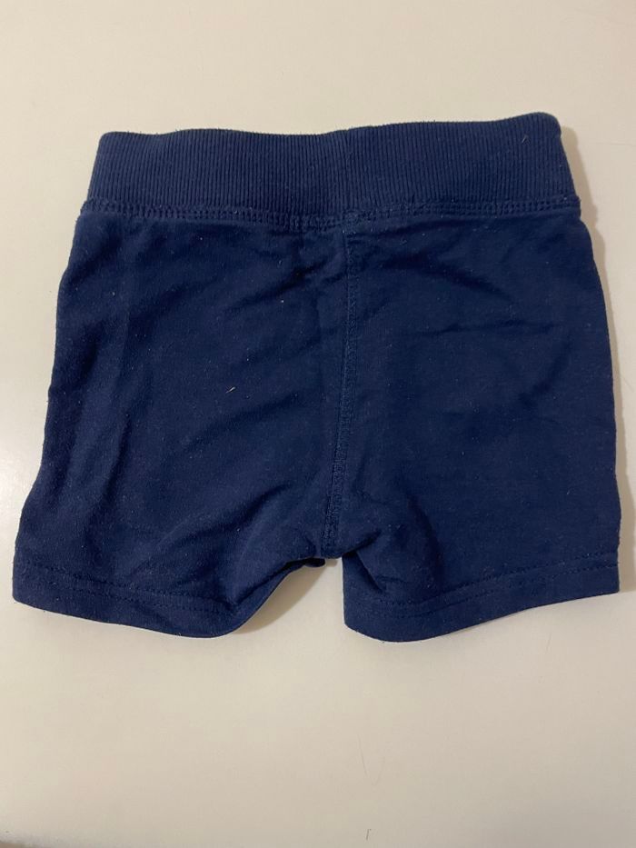 Short 12 - 18 mois - photo numéro 2