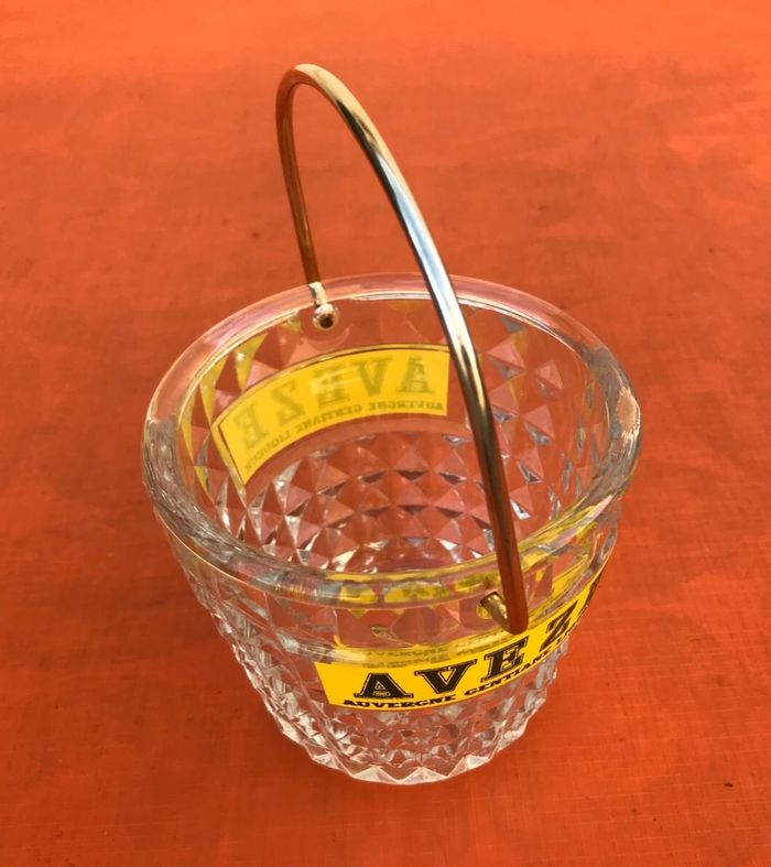 Années 1950  Seau à glace  AVEZE (Auvergne Gentiane Liqueur) - photo numéro 4
