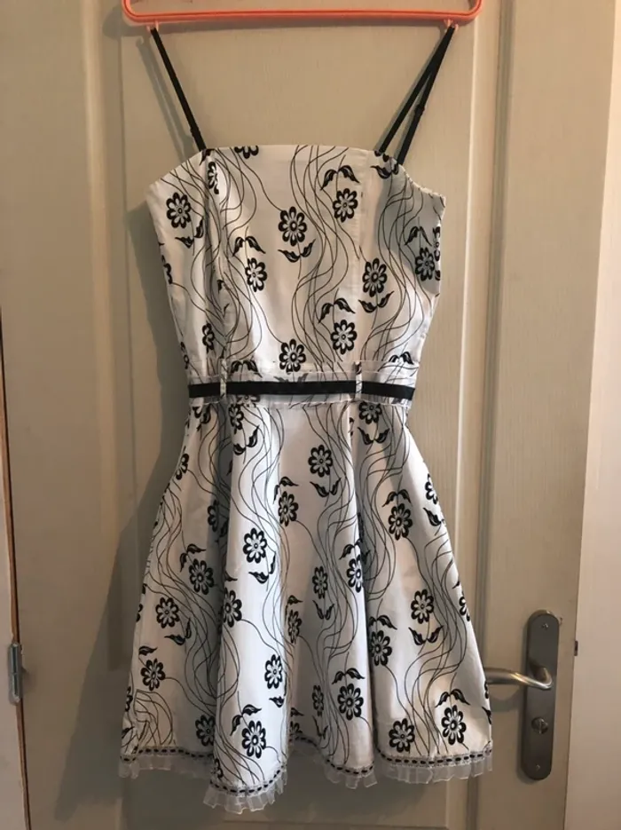 Robe chic - photo numéro 2