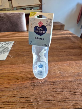 Biberon 6 mois + mots d enfants 