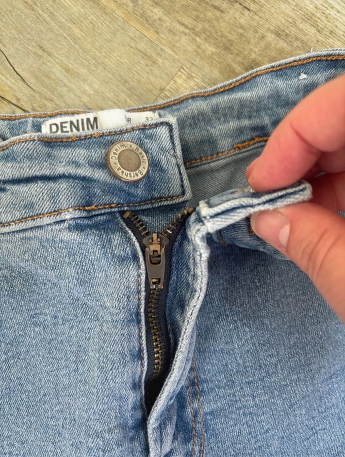 Jean fille/femme Bershka - photo numéro 2