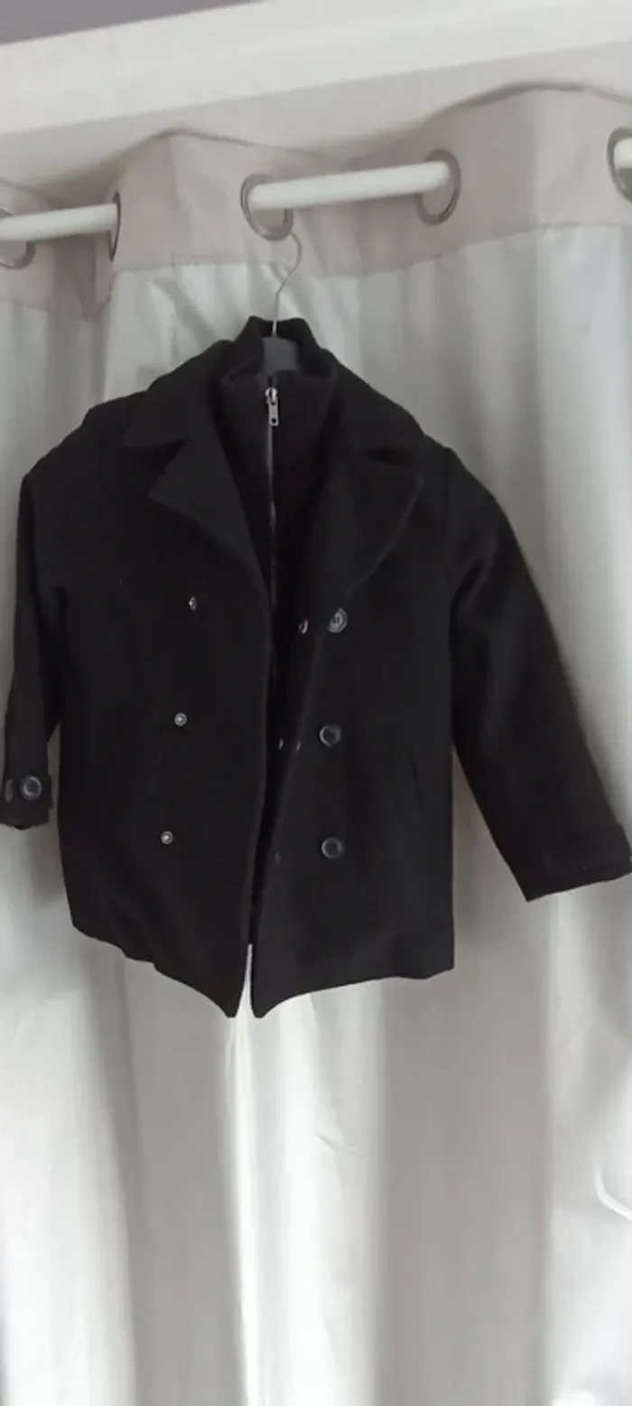 Manteau chaud hier 5-6 ans H et M