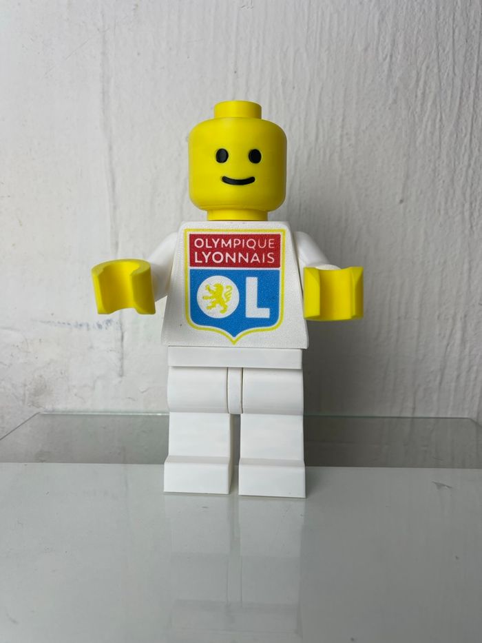 Figurine Lego OL Olympique Lyonnais