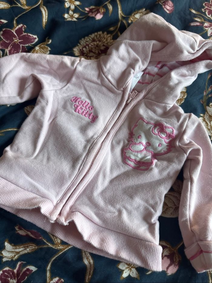 Lot de 5 vestes bébé – Taille 6 mois – Bon état – Multi-marque - photo numéro 3