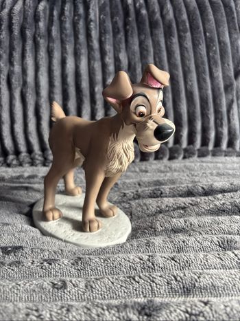 Figurine porcelaine la belle et le clochard