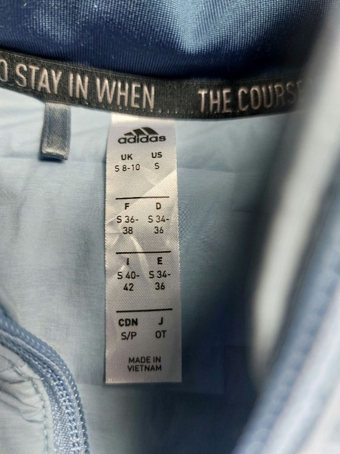 Veste sans manches bleu clair Marque adidas taille S/36-38/8-10 Très bon état - photo numéro 4