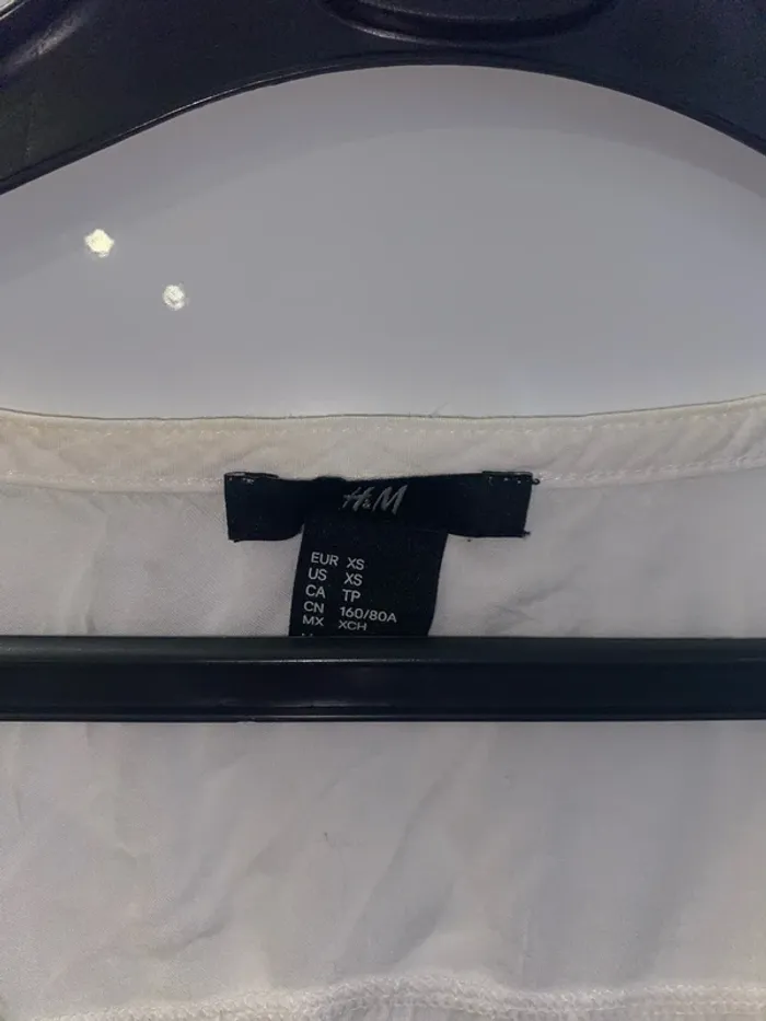 Haut blanc - photo numéro 4