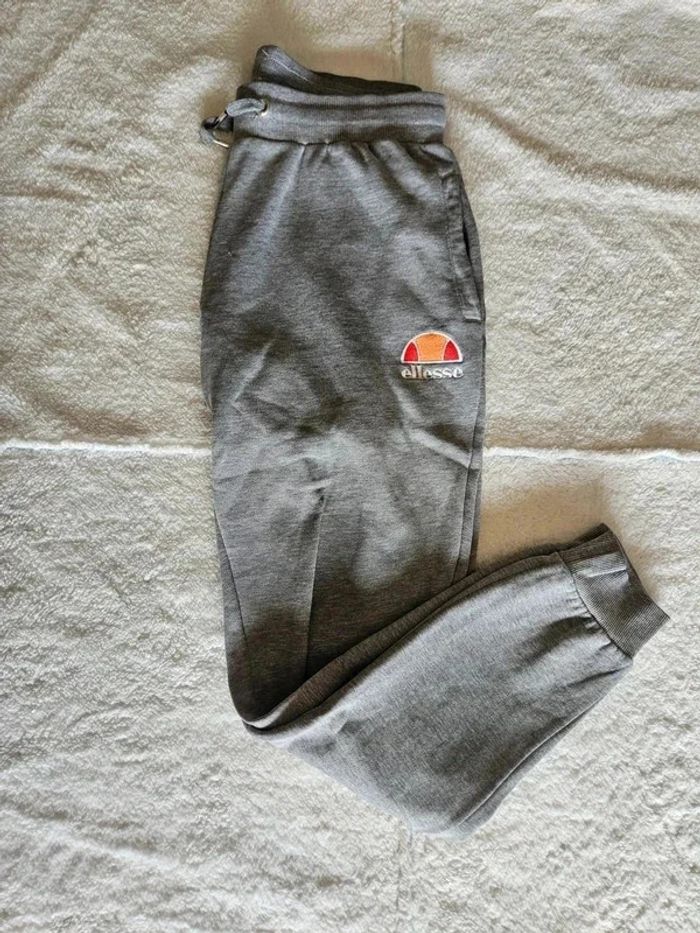 Jogging gris - Ellesse