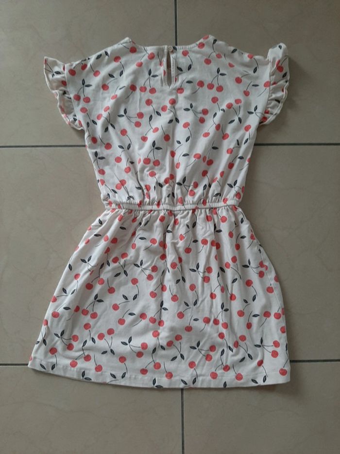 Robe 8 ans - photo numéro 2