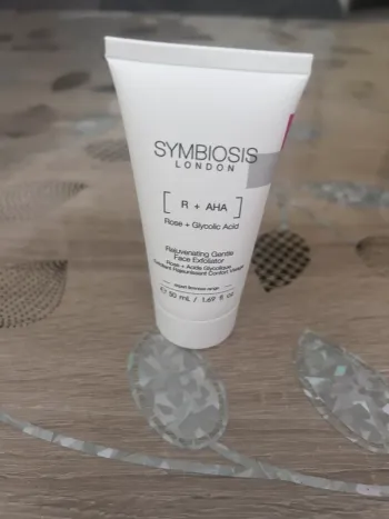 Exfoliant Rajeunissant