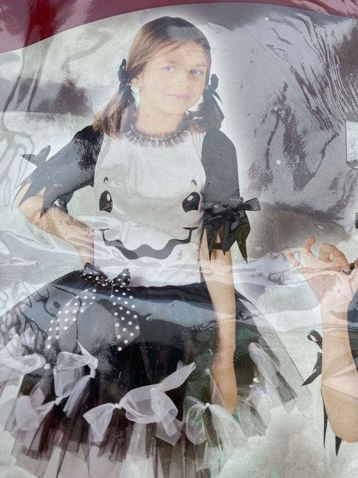Robe déguisement fantasma neuf 5-6 ans - photo numéro 2