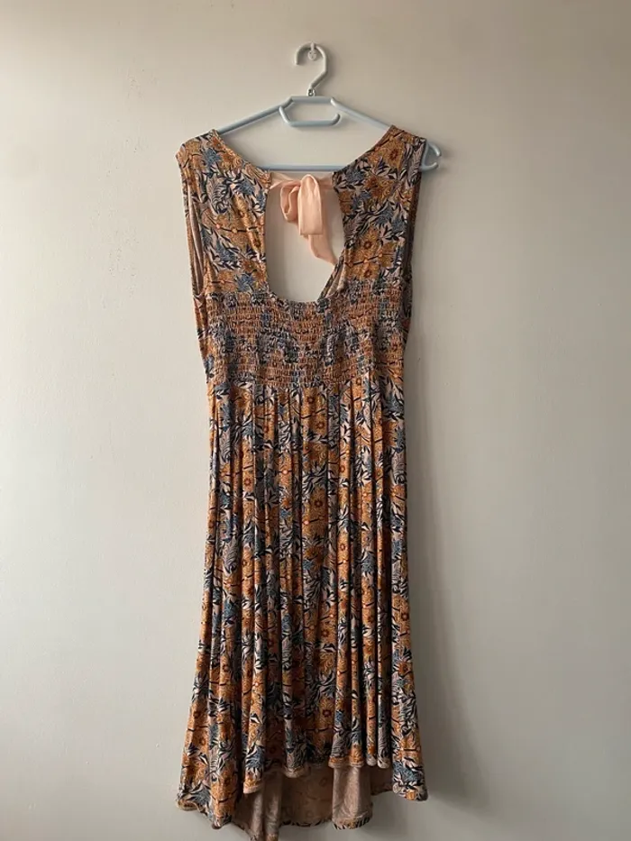 Robe fleurie joli dos et col en V effet cache coeur 38/40 Kiabi - photo numéro 4