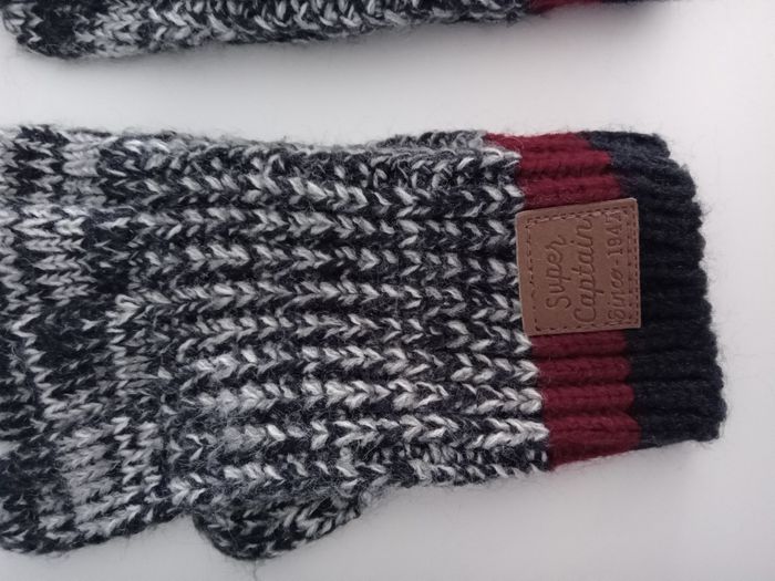 Ensemble tour de cou et gants neufs - photo numéro 2
