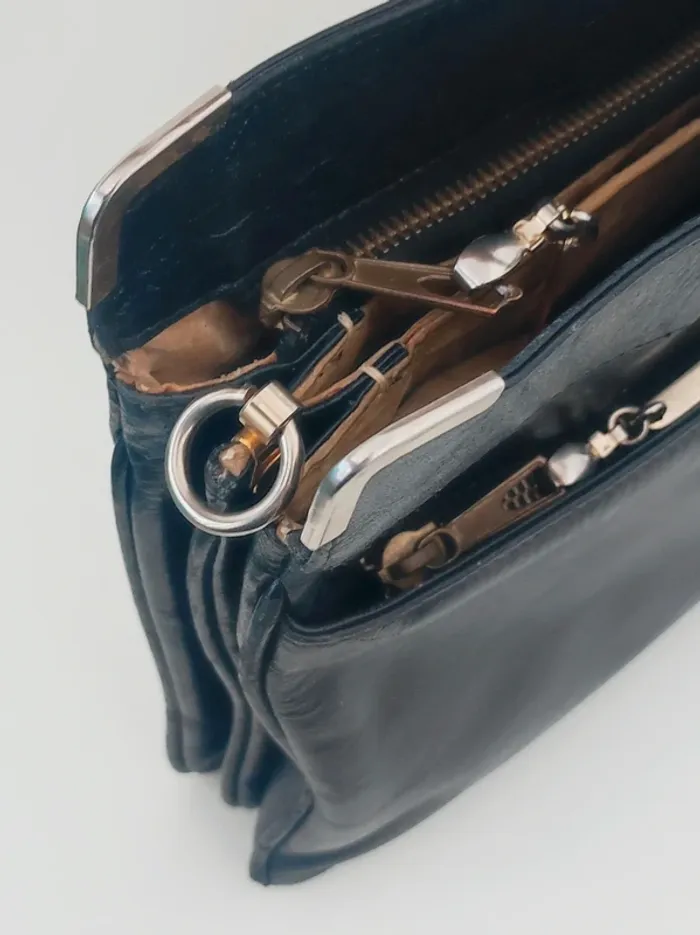 Sac à main cartable cuir noir 80-90 vintage - 36×21×10cm - photo numéro 7