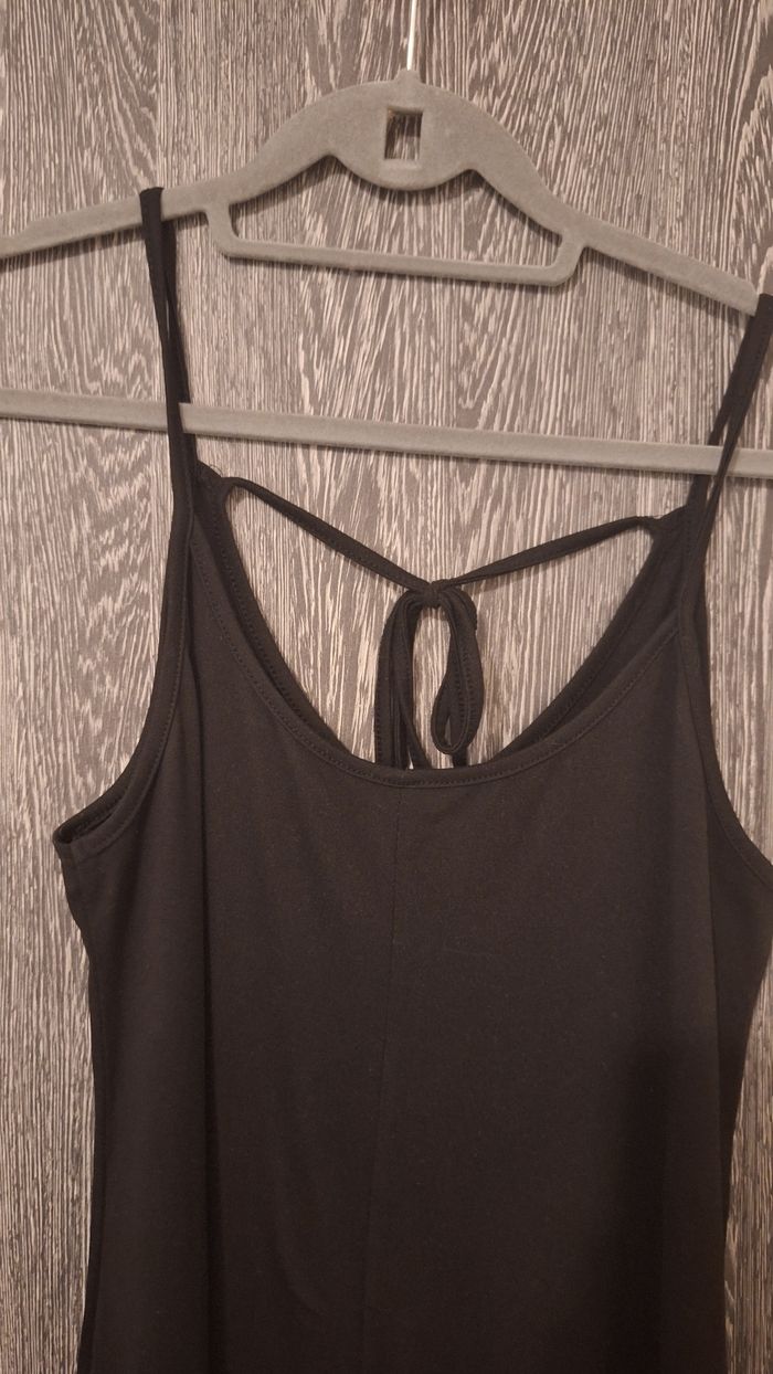 Robe longue ample uni noir sans manches à Bretelles fines - photo numéro 4