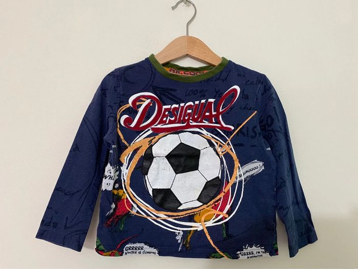 T-shirt longues manches Desigual taille 3/4 ans
