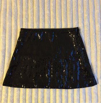 mini-jupe a paillettes noir 