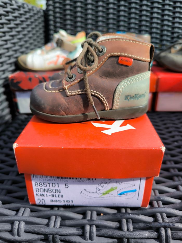 Lot chaussures garçon kickers catimini - photo numéro 2