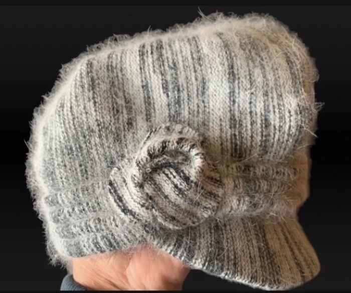 Casquette  femme laine d’angora - photo numéro 2