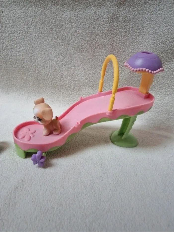 Toboggan avec figurine chien petshop littlest petshop - photo numéro 4