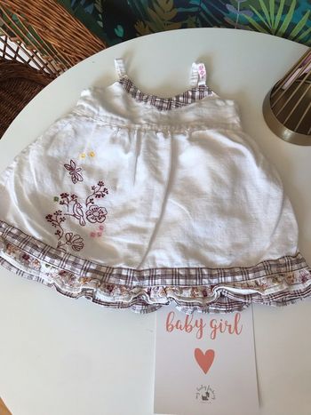 Robe lin blanc pomme framboise 3 mois
