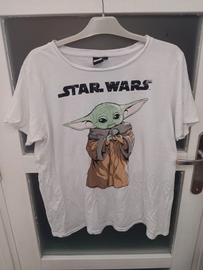 T-shirt Star Wars blanc Baby Yoda, taille L