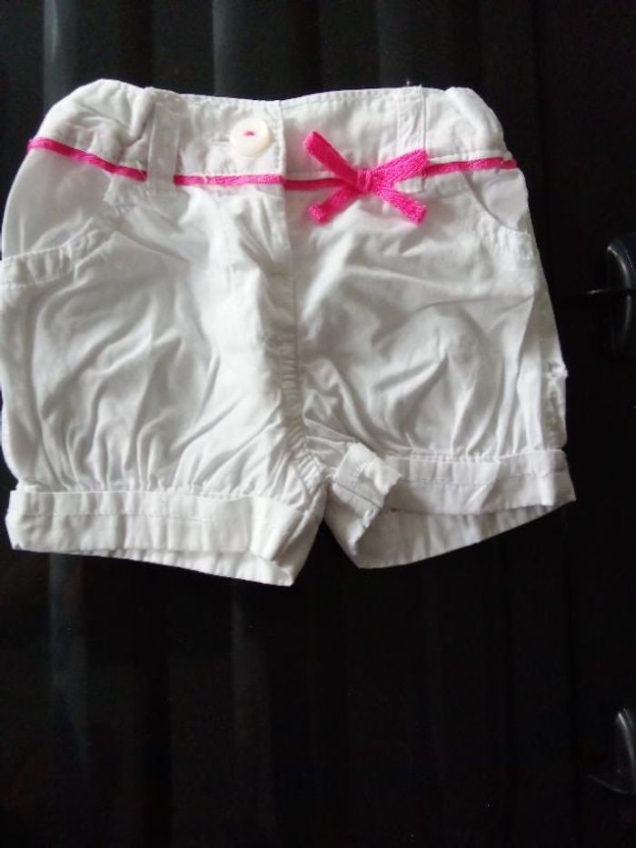Short blanc neuf